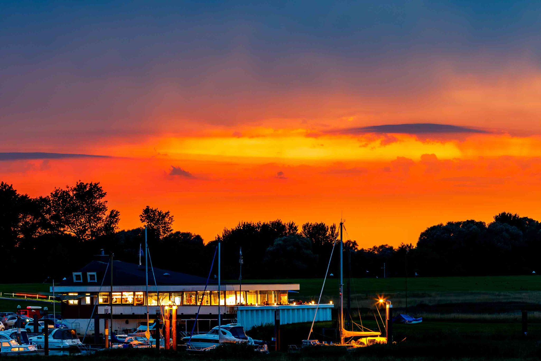 Gewitterfront an der Elbe